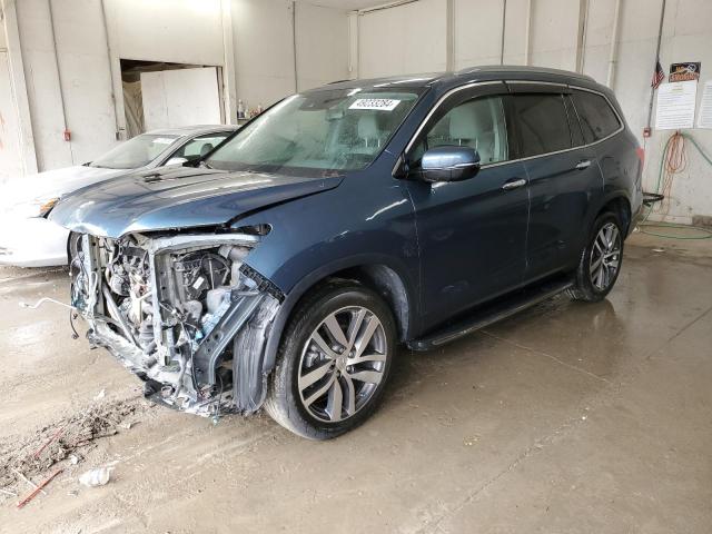 Image 1 of 2017 HONDA PILOT TOURING 2017 with VIN 5FNYF6H91HB012078