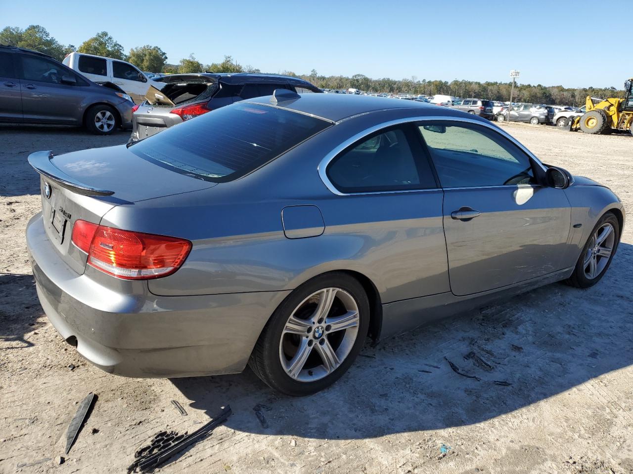 Image 3 of 2007 BMW 335 I 2007 with VIN WBAWB73537PV83134