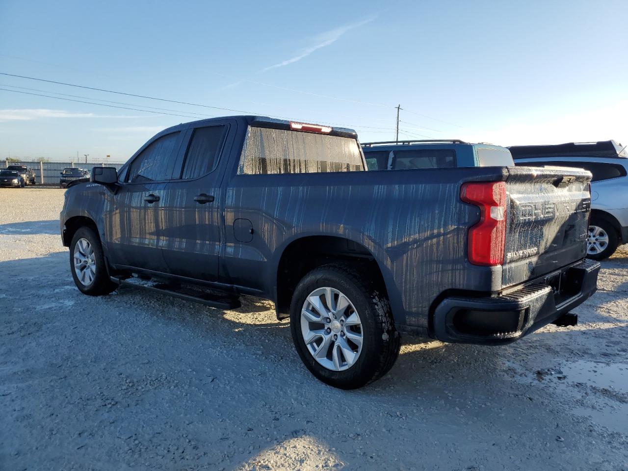 Image 2 of 2020 CHEVROLET SILVERADO C1500 CUSTOM 2020 with VIN 1GCRWBEH8LZ286258