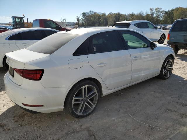 Obraz 3 z 2020 AUDI A3 PREMIUM 2020 z VIN WAUAUGFFXLA103273