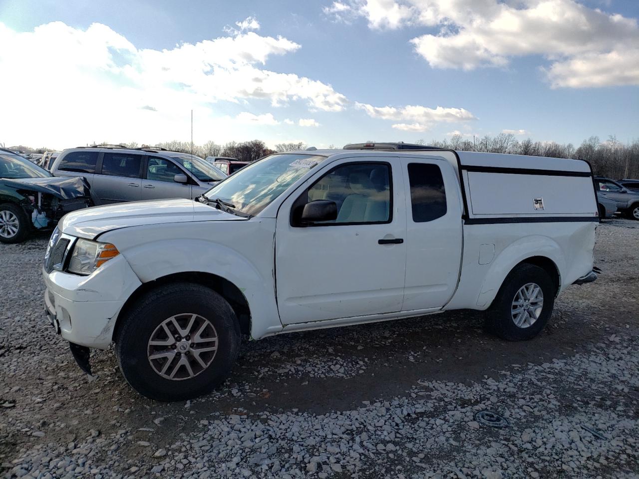 Изображение 2015 NISSAN FRONTIER SV 2015