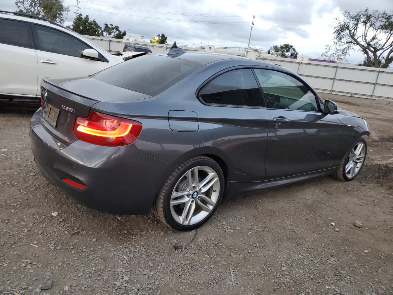 Obraz 3 z 2015 BMW 228 I SULEV 2015 z VIN WBA1F9C58FVW98736