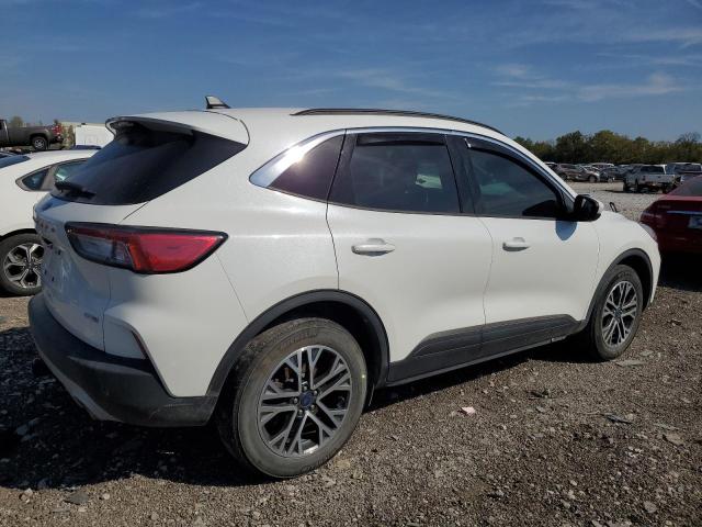 Image 3 of 2020 FORD ESCAPE SEL 2020 with VIN 1FMCU9H92LUA98305