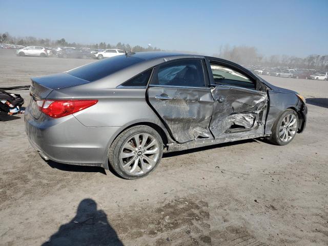 Obraz 3 z 2013 HYUNDAI SONATA SE 2013 z VIN 5NPEC4AC3DH689246