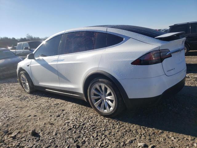 Obraz 2 z 2018 TESLA MODEL X  2018 z VIN 5YJXCBE22JF114273