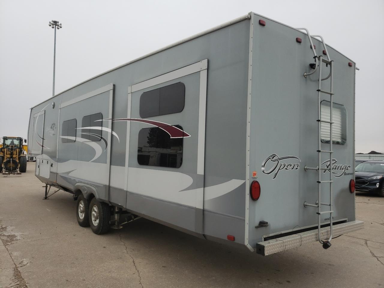 Image 3 of 2017 OPEN RANGE 2017 with VIN 58TFL4123H5026000