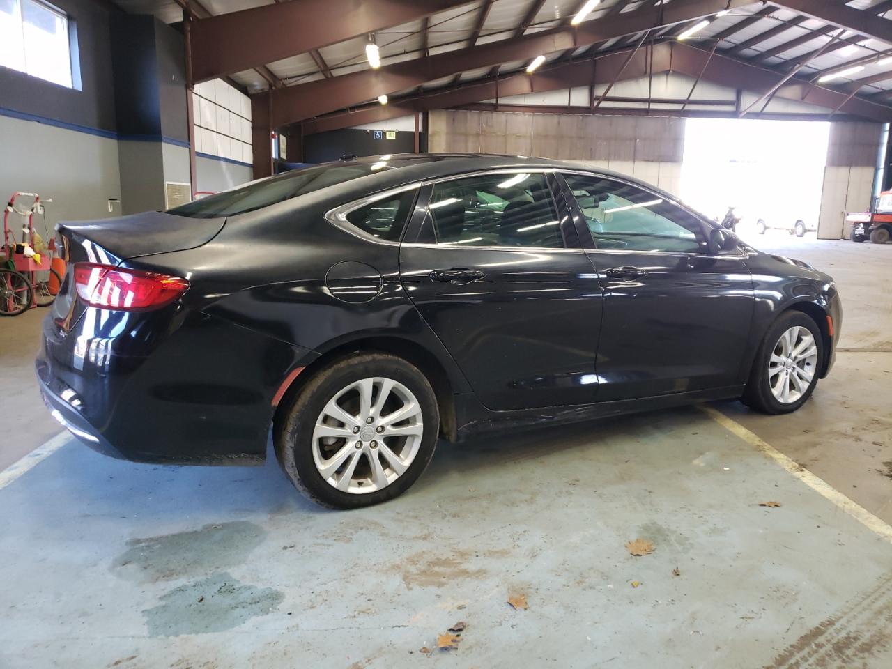 Изображение 3 2015 CHRYSLER 200 LIMITED 2015 с VIN 1C3CCCAB4FN534222