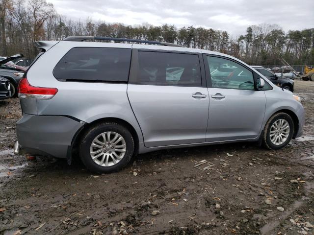 Image 3 of 2014 TOYOTA SIENNA XLE 2014 with VIN 5TDYK3DC9ES426714