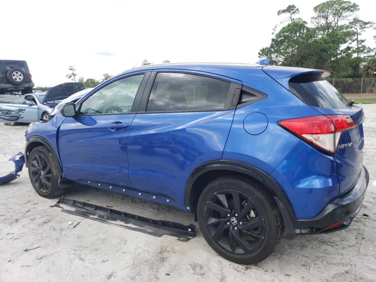 Image 2 of 2022 HONDA HR-V SPORT 2022 with VIN 3CZRU5H15NM743547