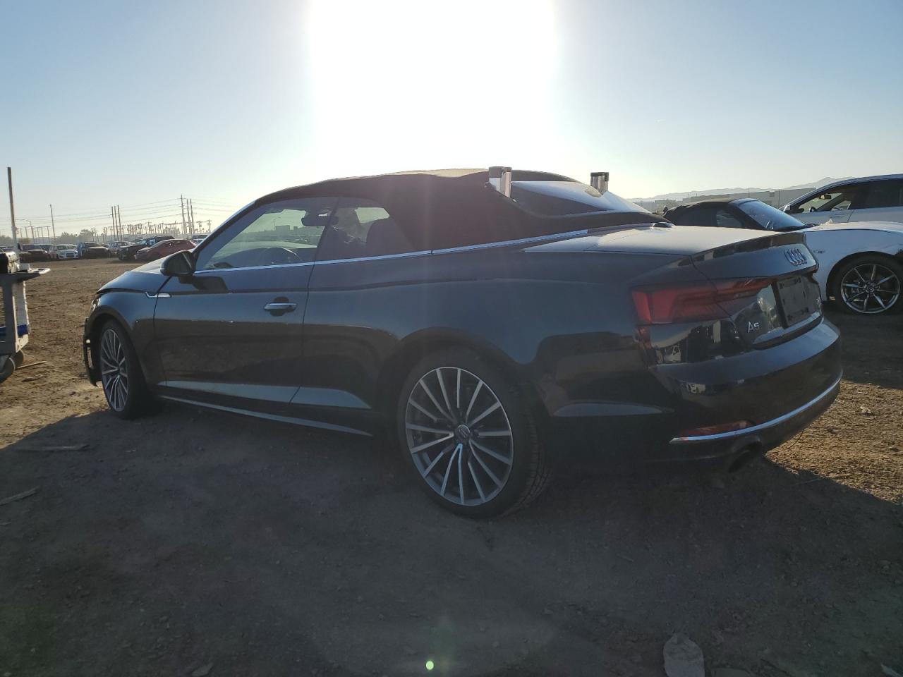 Obraz 2 z 2018 AUDI A5 PRESTIGE 2018 z VIN WAU2NGF56JN020809