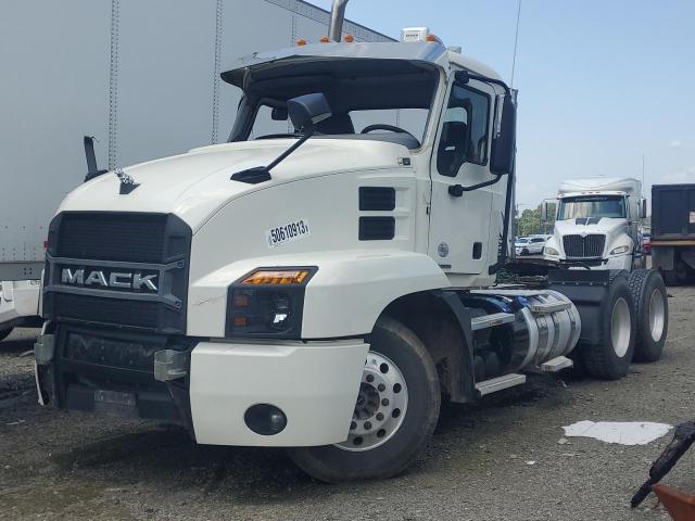 Image 2 of 2020 MACK ANTHEM  2020 with VIN 1M1AN3GY0LM009040