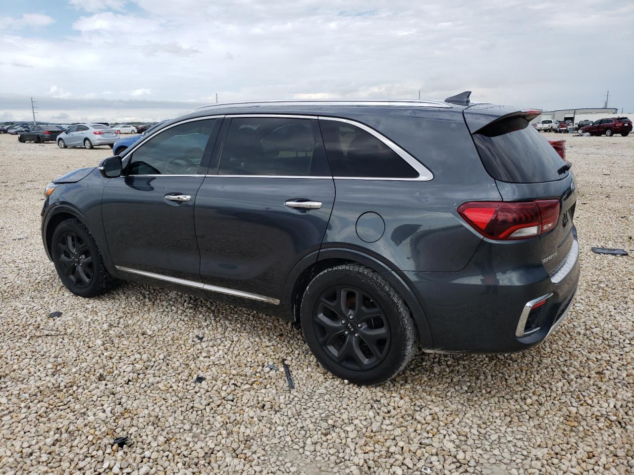 Image 2 of 2019 KIA SORENTO SX 2019 with VIN 5XYPK4A53KG609820