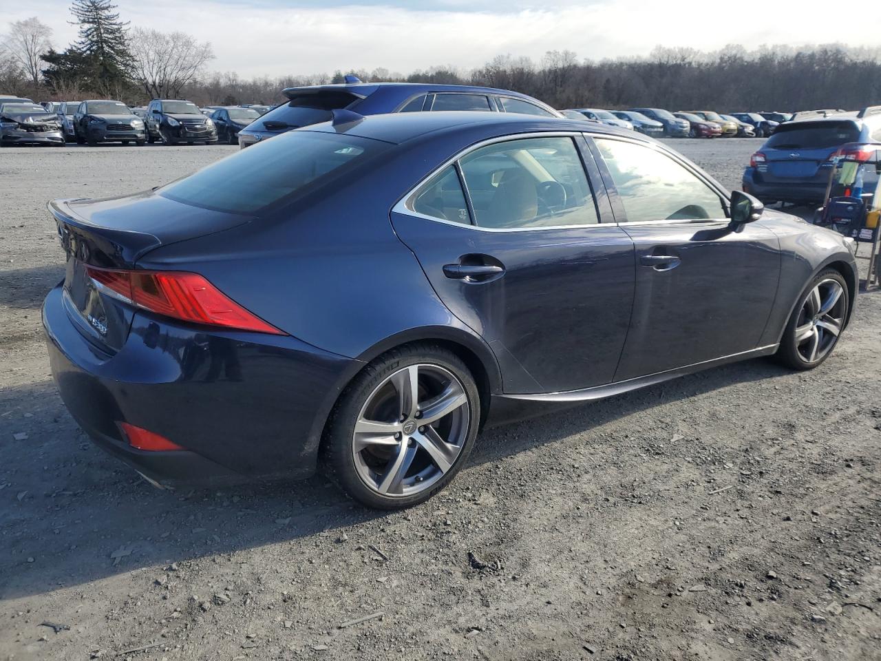 Изображение 3 2018 LEXUS IS 300 2018 с VIN JTHC81D23J5029745