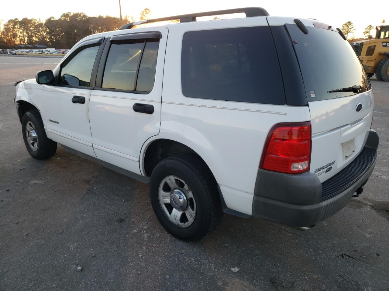 Image 2 of 2002 FORD EXPLORER XLS 2002 with VIN 1FMZU62E02UA27102