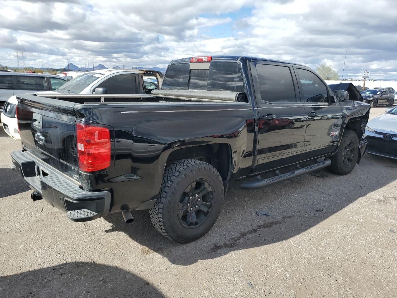 Image 3 of 2015 CHEVROLET SILVERADO K1500 LTZ 2015 with VIN 3GCUKSEC3FG485183