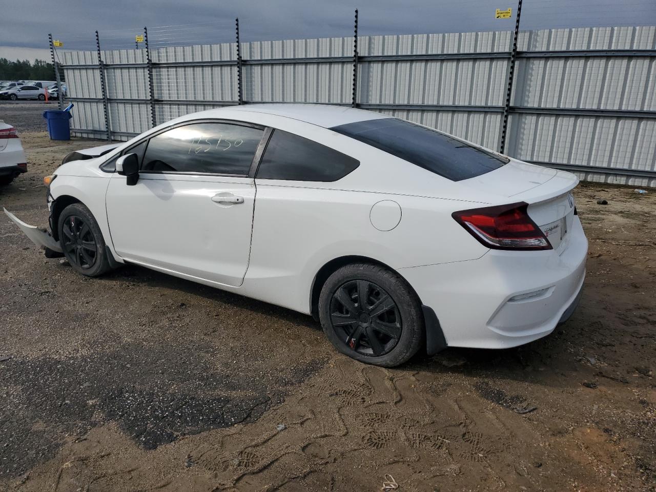 Изображение 2 2015 HONDA CIVIC LX 2015 с VIN 2HGFG3B52FH520416