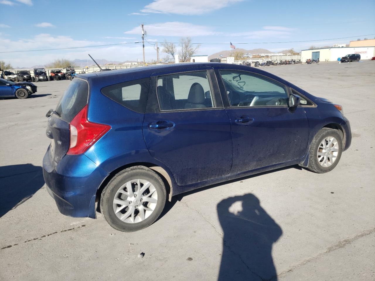 Image 3 of 2018 NISSAN VERSA NOTE S 2018 with VIN 3N1CE2CP0JL359293
