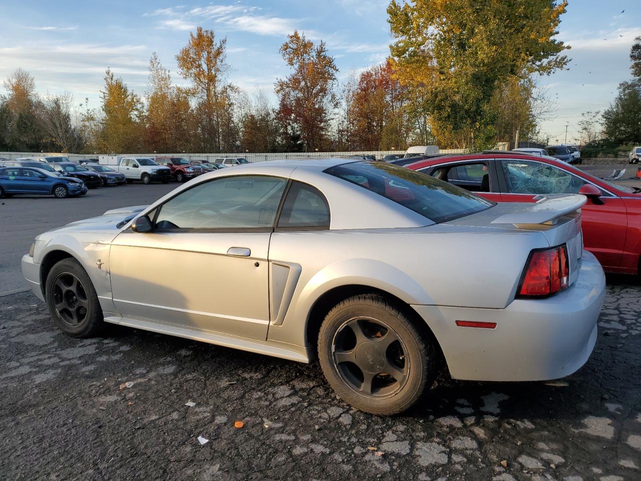 Obraz 2 z 2003 FORD MUSTANG  2003 z VIN 1FAFP40433F320713