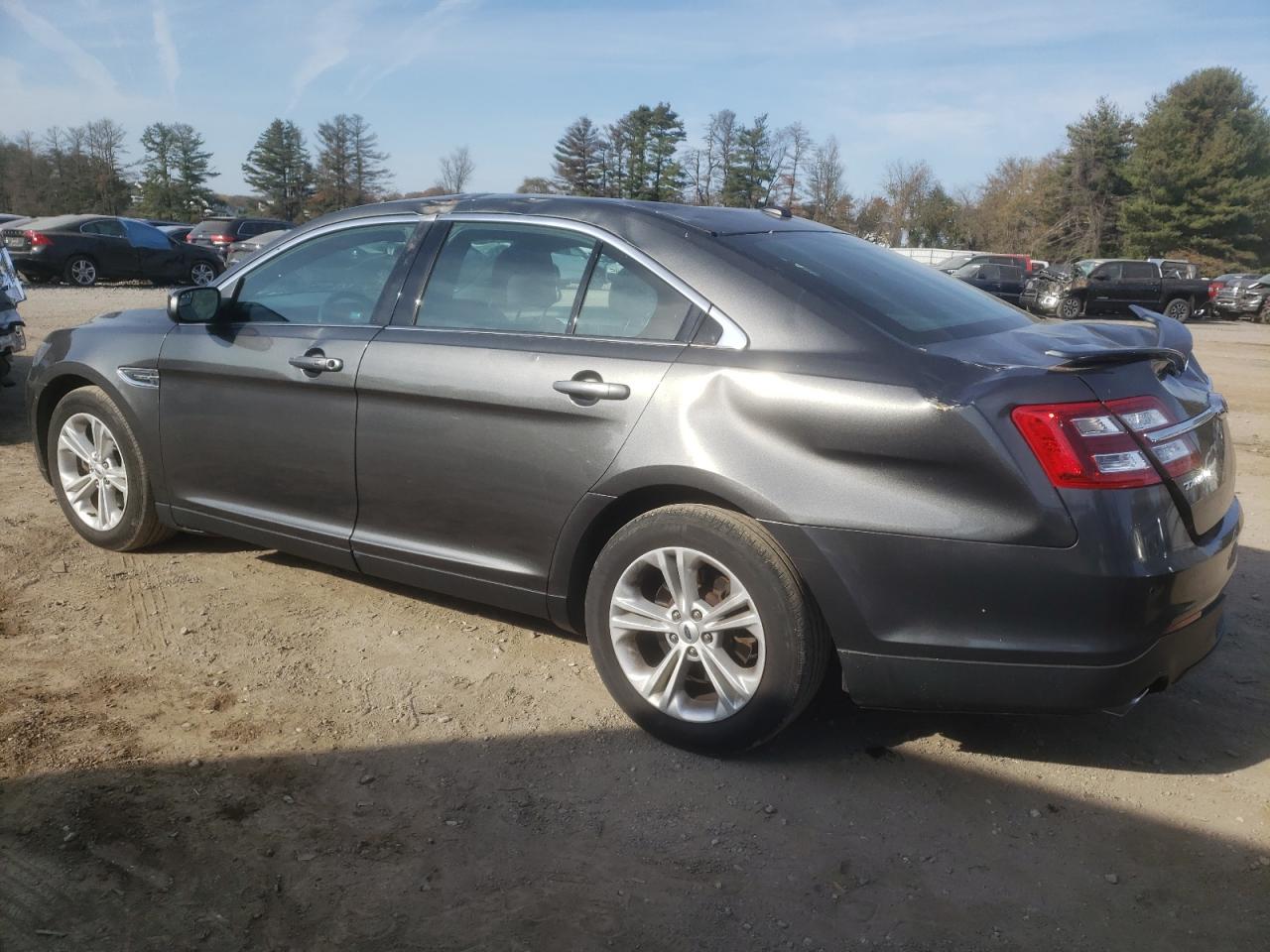 Image 2 of 2016 FORD TAURUS SEL 2016 with VIN 1FAHP2E81GG130918