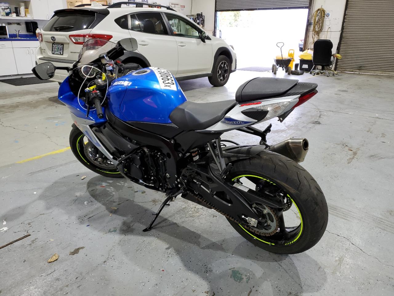 Image 3 of 2023 SUZUKI GSX-R750  2023 with VIN JS1GR7MA0P7100854