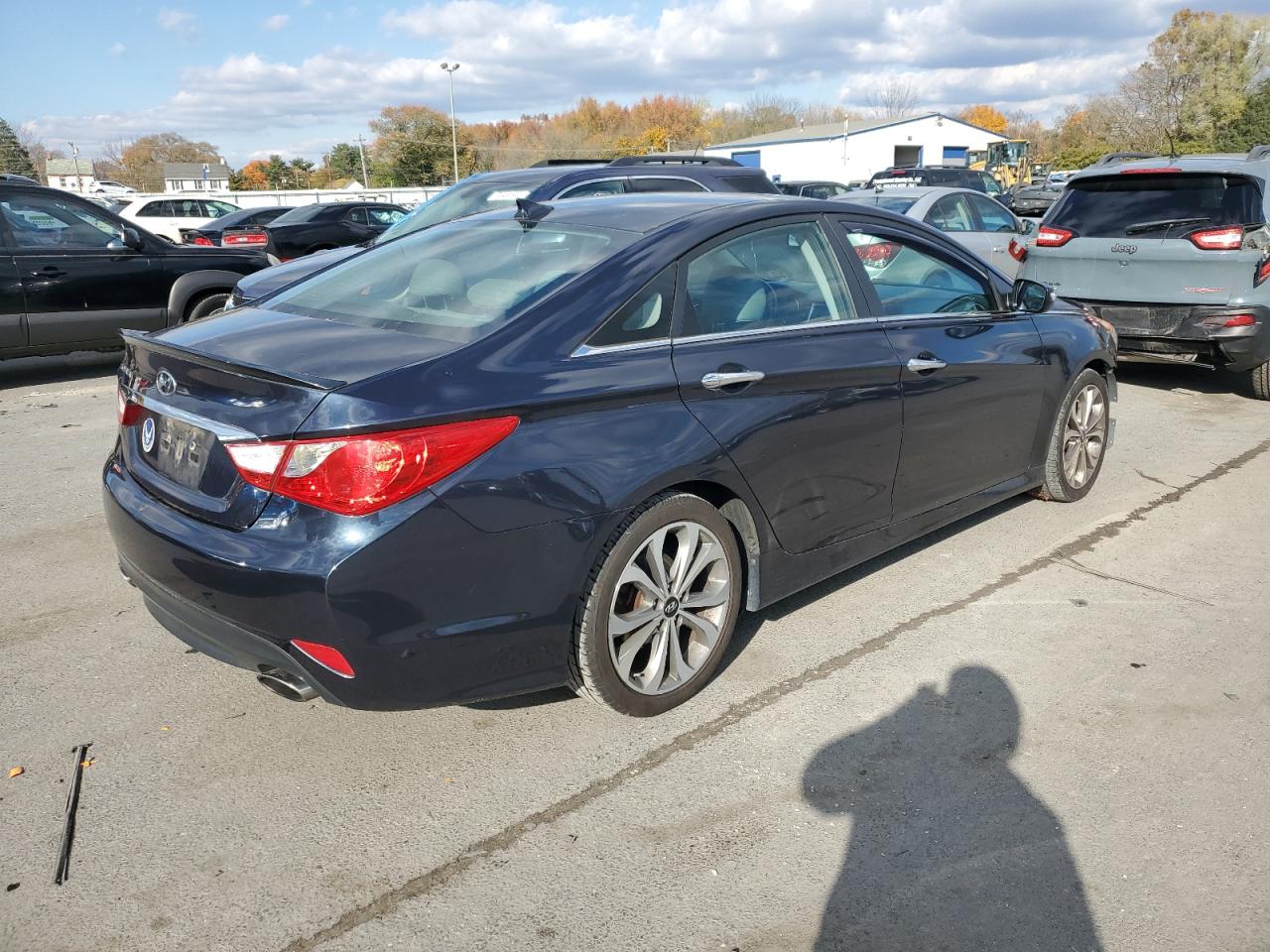 Image 3 of 2014 HYUNDAI SONATA SE 2014 with VIN 5NPEC4AC5EH905597