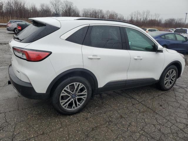 Image 3 of 2020 FORD ESCAPE SEL 2020 with VIN 1FMCU9H94LUC02034