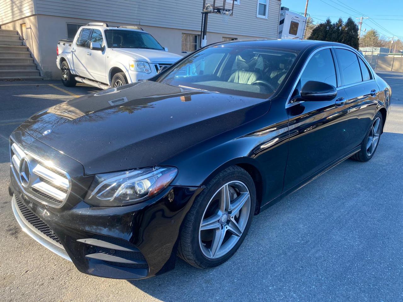 Image 1 of 2017 MERCEDES-BENZ E 300 4MATIC 2017 with VIN WDDZF4KB8HA023419