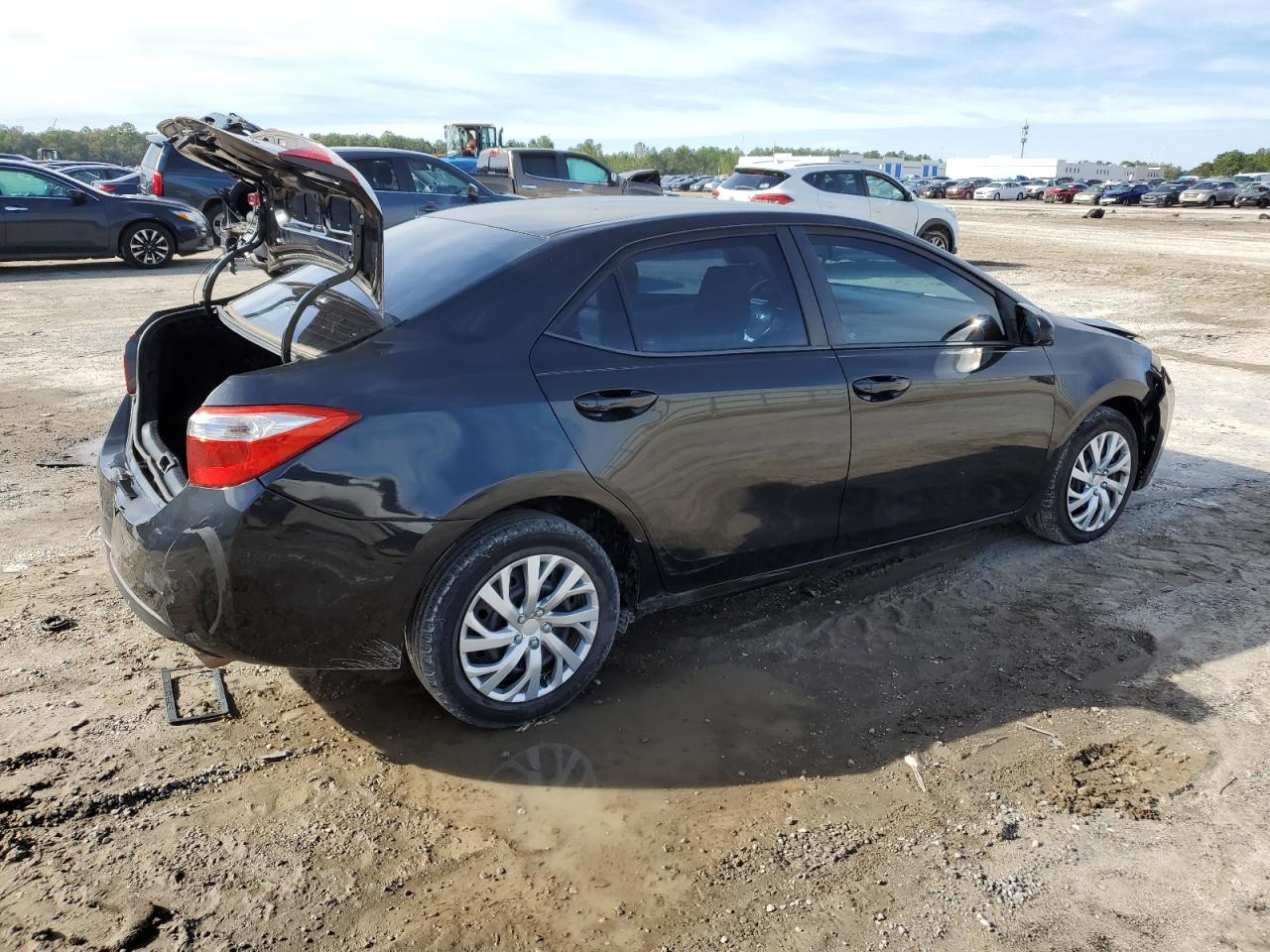 Obraz 3 z 2016 TOYOTA COROLLA L 2016 z VIN 5YFBURHE7GP532637