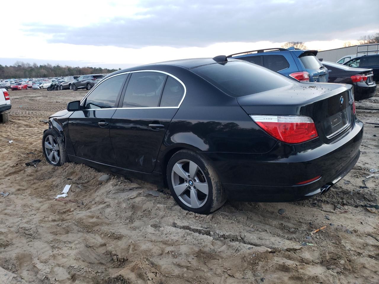 Obraz 2 z 2008 BMW 528 XI 2008 z VIN WBANV13558C150424