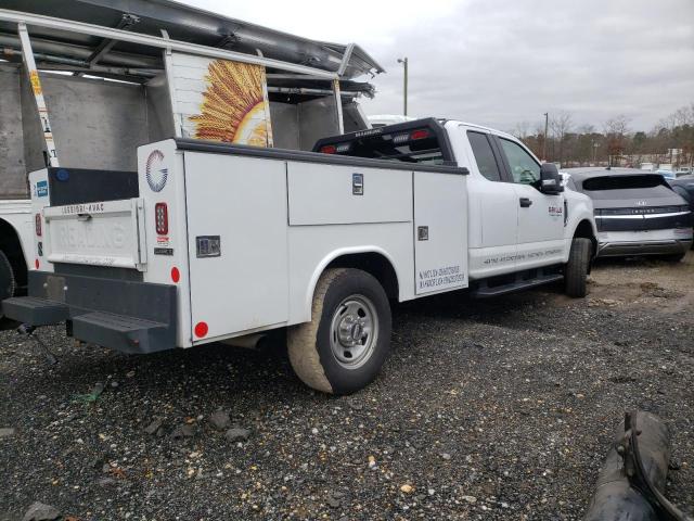 Image 3 of 2022 FORD F350 SUPER DUTY 2022 with VIN 1FD8X3F63NED47033