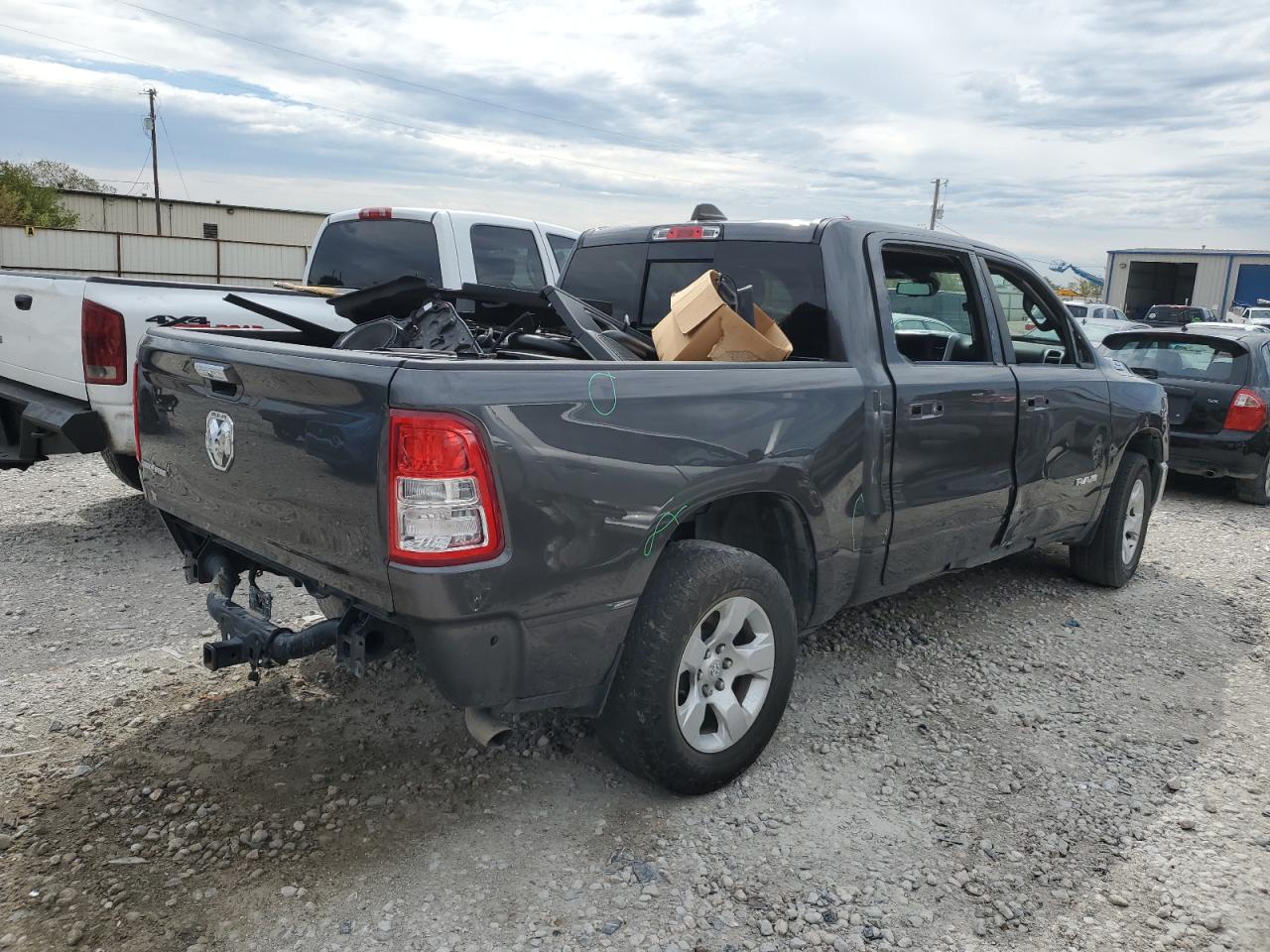 Obraz 3 z 2019 RAM 1500 BIG HORN/LONE STAR 2019 z VIN 1C6RREFG6KN666663