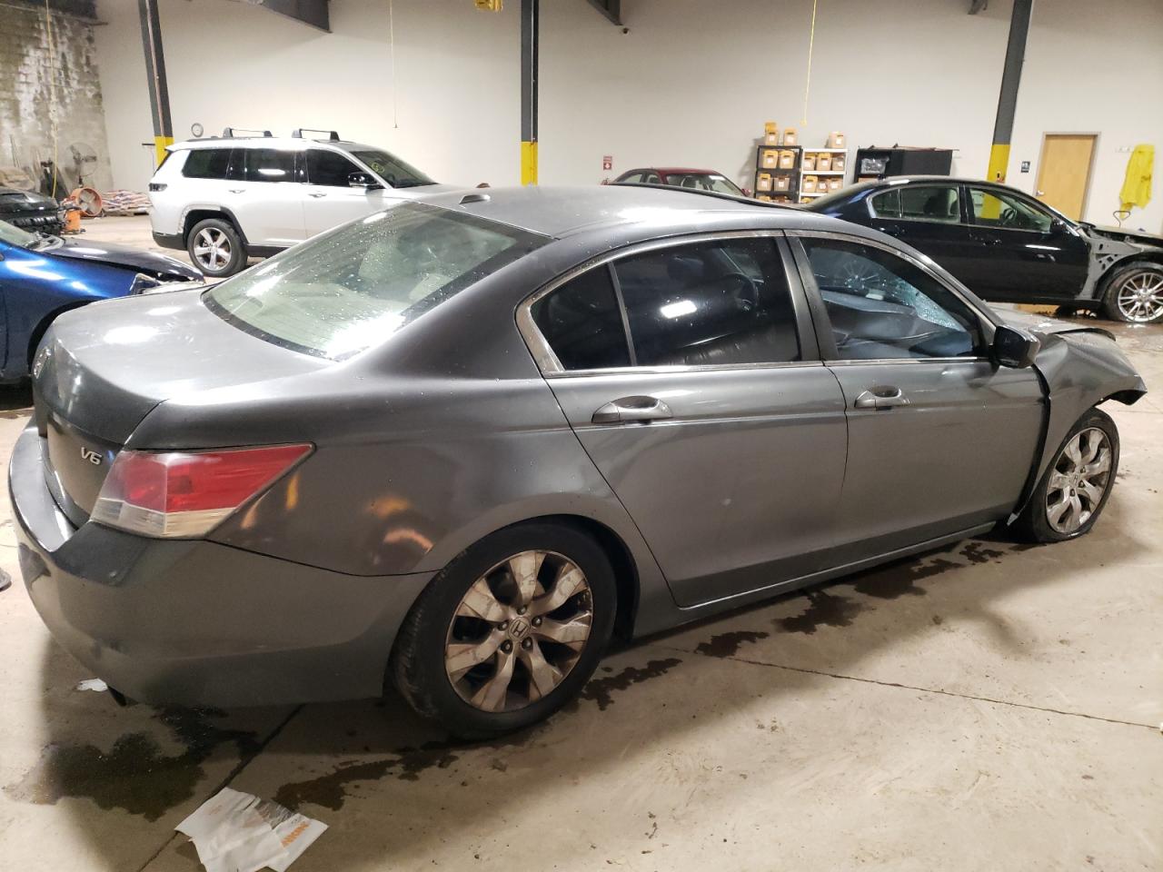 Изображение 3 2010 HONDA ACCORD EXL 2010 с VIN 1HGCP2F83AA065116