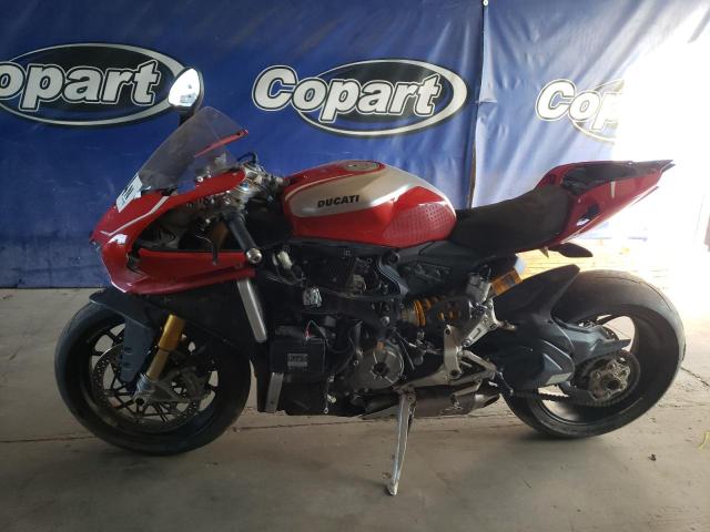 Изображение 3 2014 DUCATI SUPERBIKE 1199 PANIGALE 2014 с VIN ZDM14BPW2EB017834