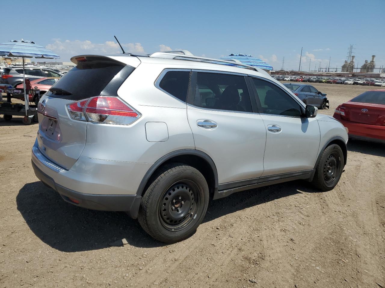 Obraz 3 z 2016 NISSAN ROGUE S 2016 z VIN 5N1AT2MNXGC773219