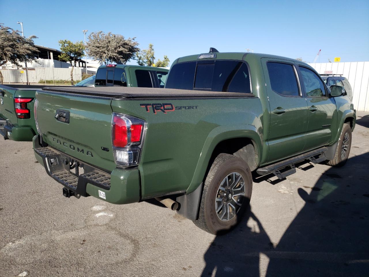 Image 3 of 2022 TOYOTA TACOMA DOUBLE CAB 2022 with VIN 3TYAZ5CN4NT023059