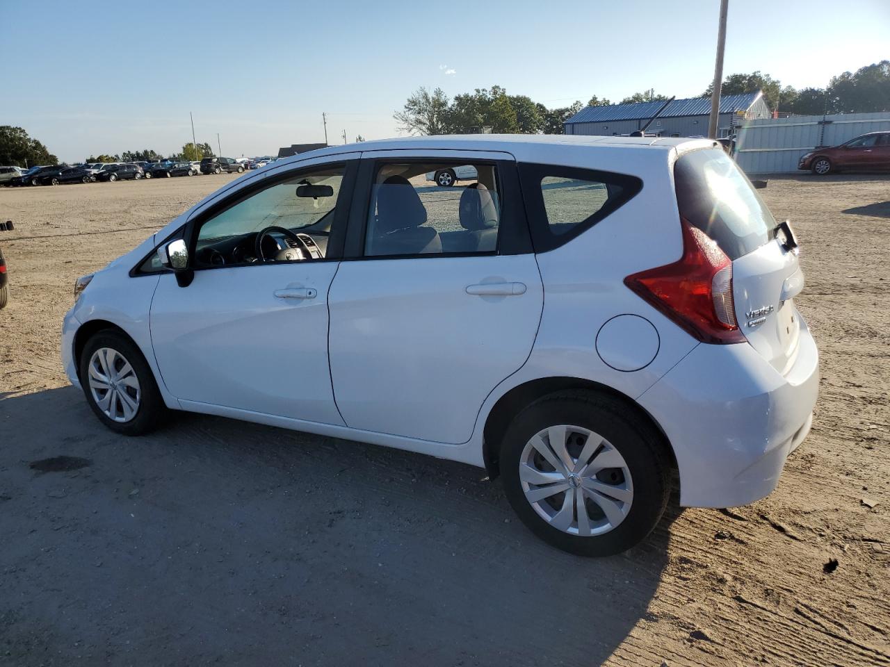Image 2 of 2019 NISSAN VERSA NOTE S 2019 with VIN 3N1CE2CP2KL366277
