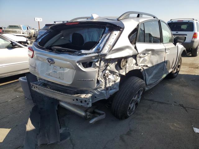 Image 3 of 2019 SUBARU CROSSTREK PREMIUM 2019 with VIN JF2GTACC5KH208561