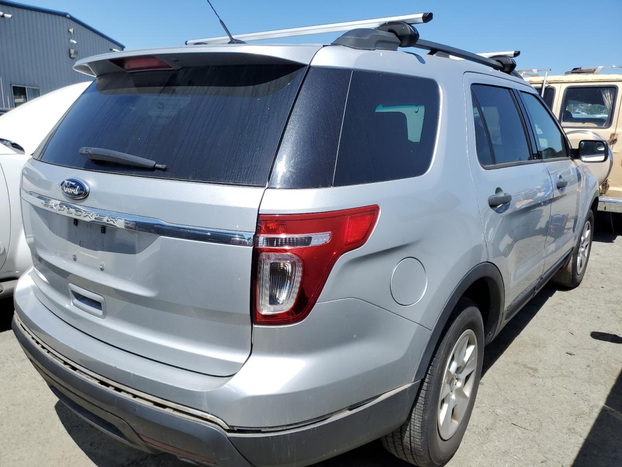 Image 3 of 2014 FORD EXPLORER  2014 with VIN 1FM5K7B80EGC13326