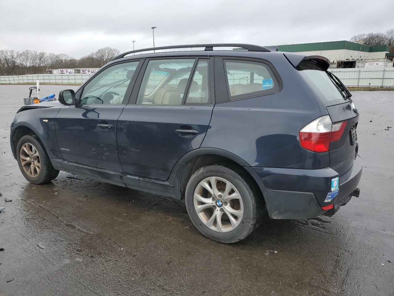 Obraz 2 z 2010 BMW X3 XDRIVE30I 2010 z VIN WBXPC9C48AWE79278