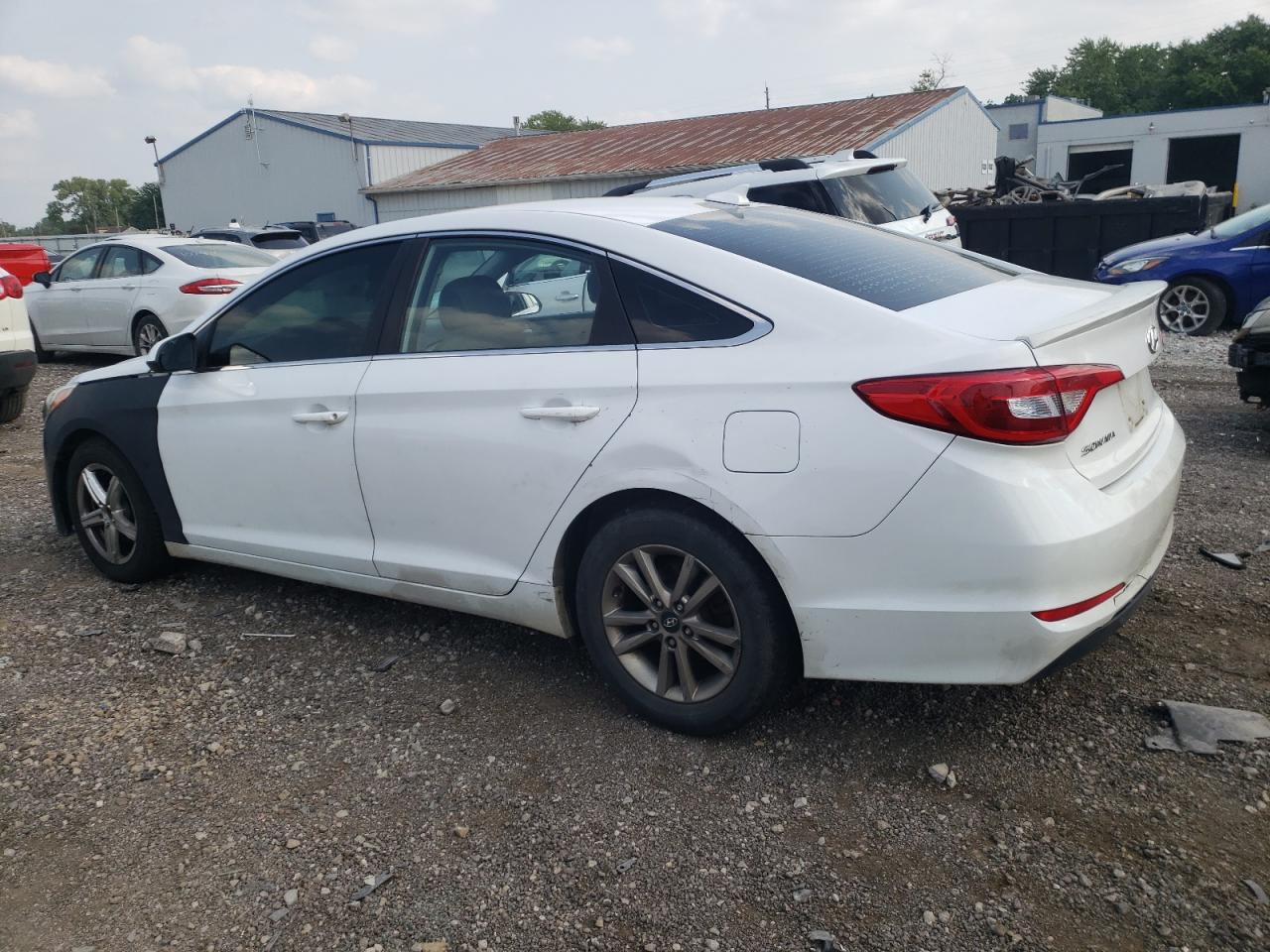 Obraz 2 z 2015 HYUNDAI SONATA SE 2015 z VIN 5NPE24AF2FH009109