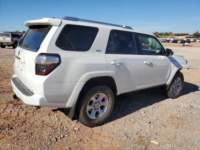 Obraz 3 z 2018 TOYOTA 4RUNNER SR5 2018 z VIN JTEZU5JR8J5190636