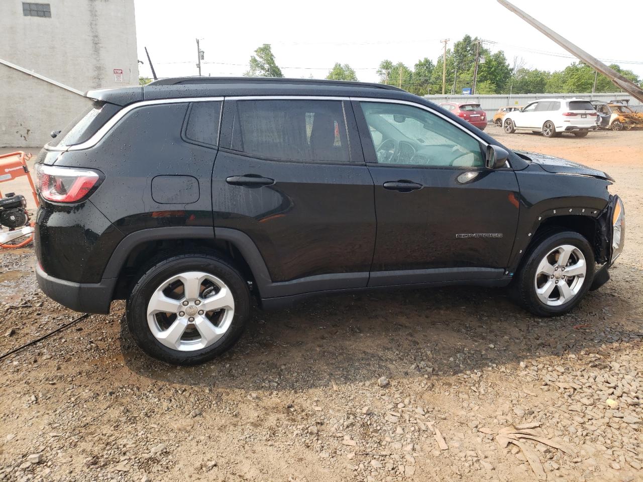 Obraz 3 z 2018 JEEP COMPASS LATITUDE 2018 z VIN 3C4NJDBB9JT281700