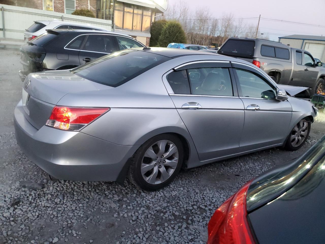 Image 3 of 2010 HONDA ACCORD EXL 2010 with VIN 1HGCP2F84AA071085