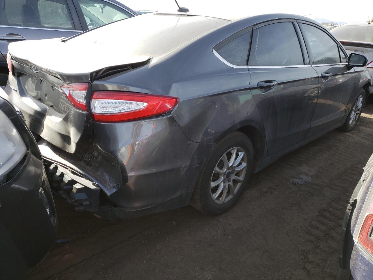 Изображение 3 2015 FORD FUSION S 2015 с VIN 3FA6P0G72FR271908
