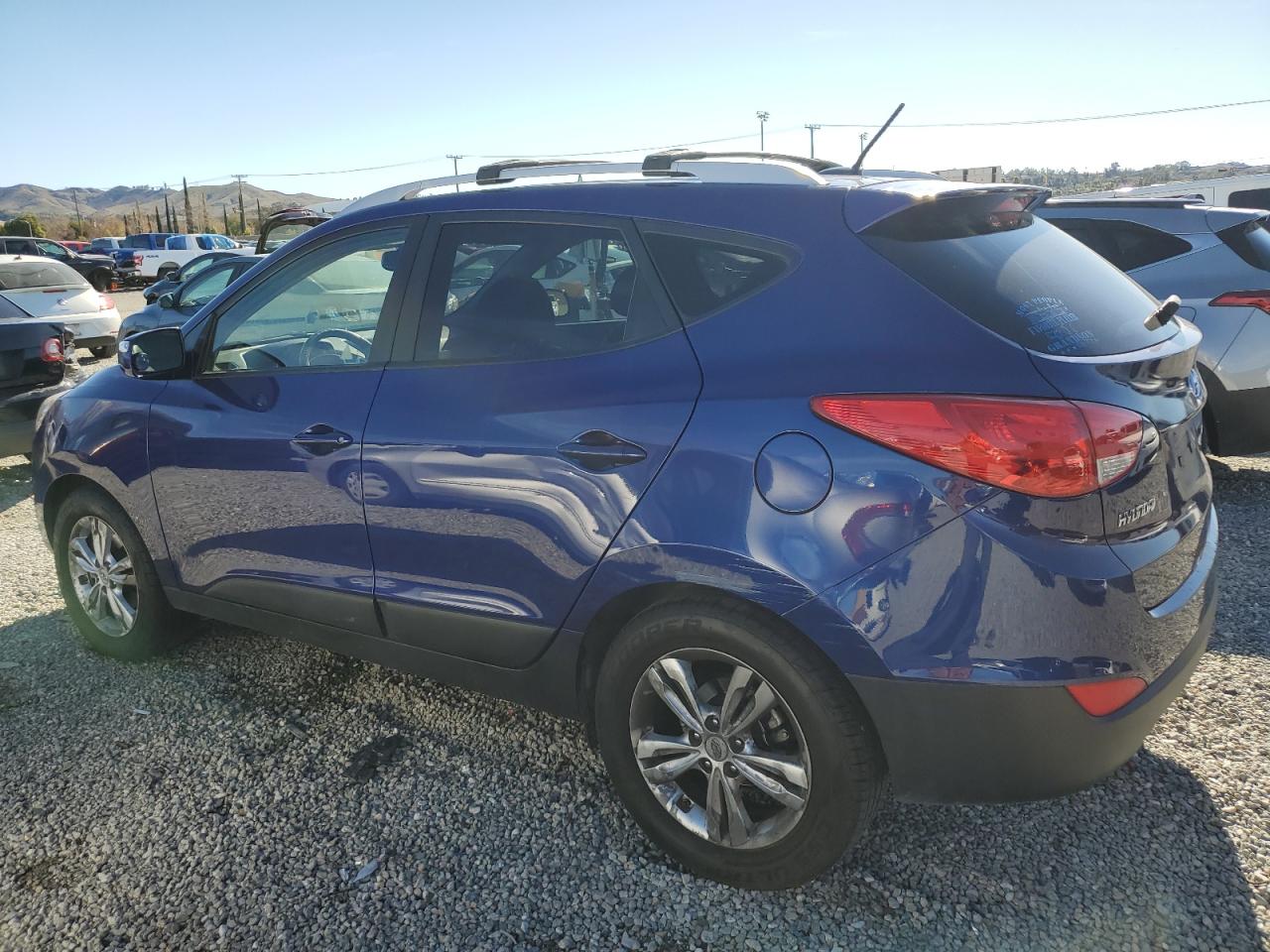 Image 2 of 2012 HYUNDAI TUCSON GLS 2012 with VIN KM8JU3AC4CU442646