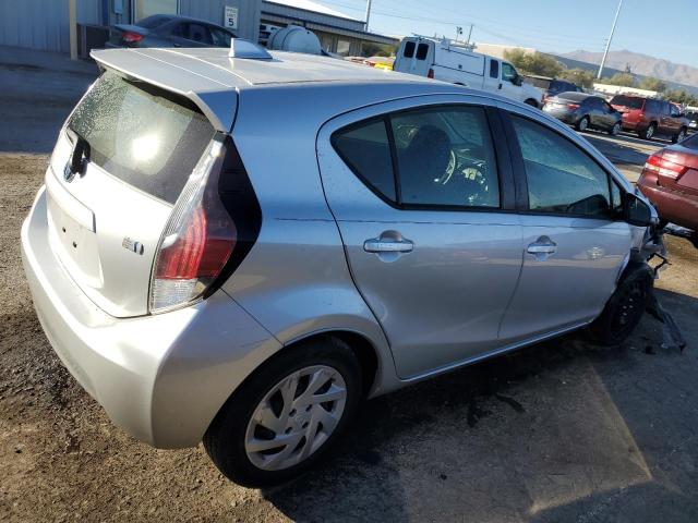Изображение 3 2016 TOYOTA PRIUS C  2016 с VIN JTDKDTB33G1135662