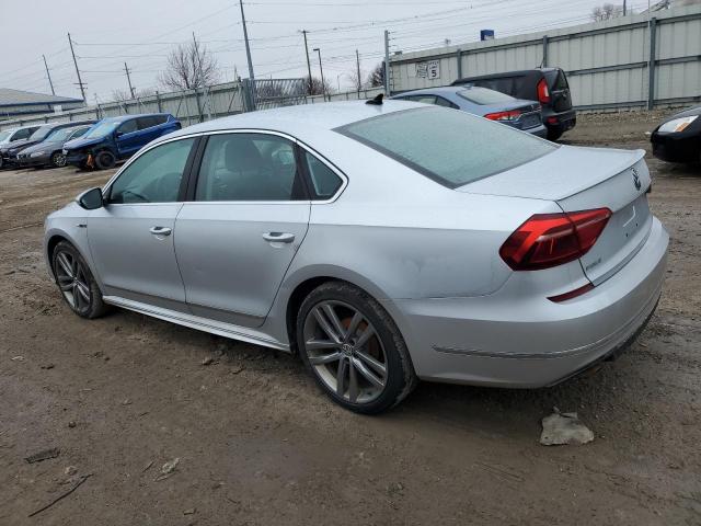Obraz 2 z 2017 VOLKSWAGEN PASSAT R-LINE 2017 z VIN 1VWDT7A35HC065055