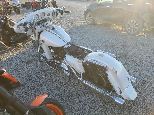 Obraz 3 z 2008 HARLEY-DAVIDSON FLHX  2008 z VIN 1HD1KB4168Y644241