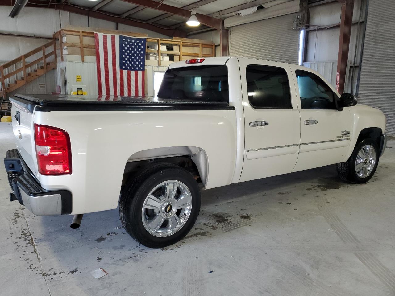 Image 3 of 2013 CHEVROLET SILVERADO C1500 LT 2013 with VIN 3GCPCSE07DG149131