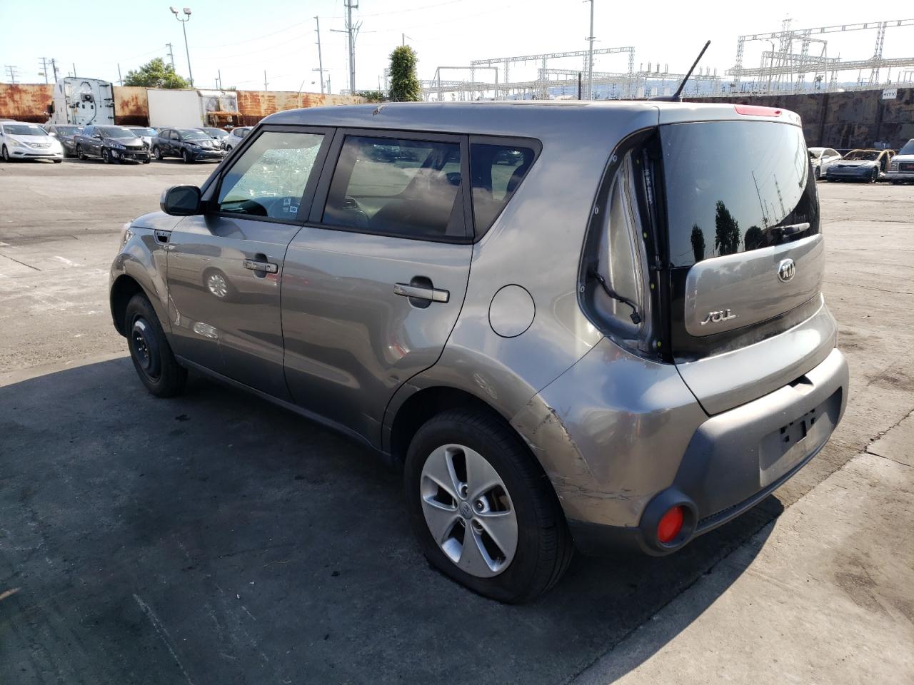 Obraz 2 z 2015 KIA SOUL  2015 z VIN KNDJN2A24F7177894